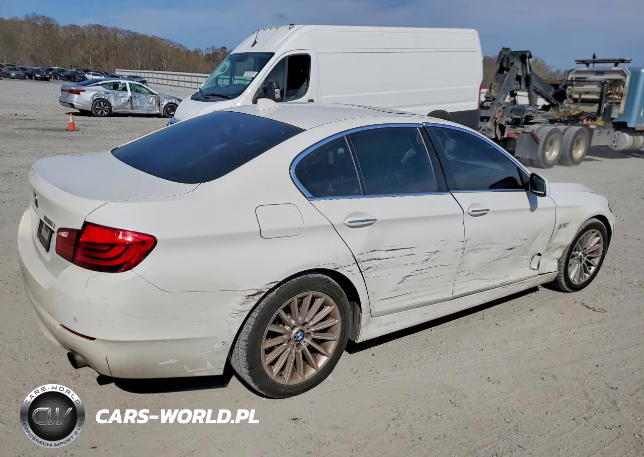 2013 BMW 535 I VIN:WBAFR7C59DC826220 - 3