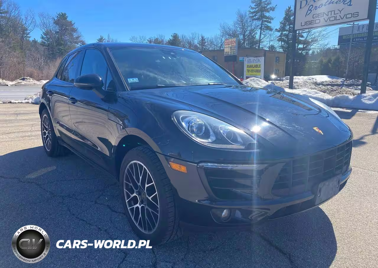 2015 Porsche Macan S