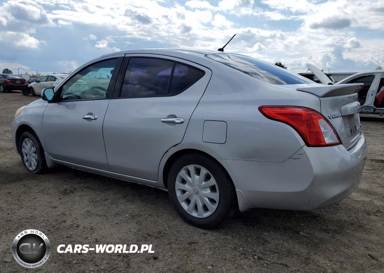 2014 Nissan Versa S VIN:3N1CN7AP7EL852779 - 2