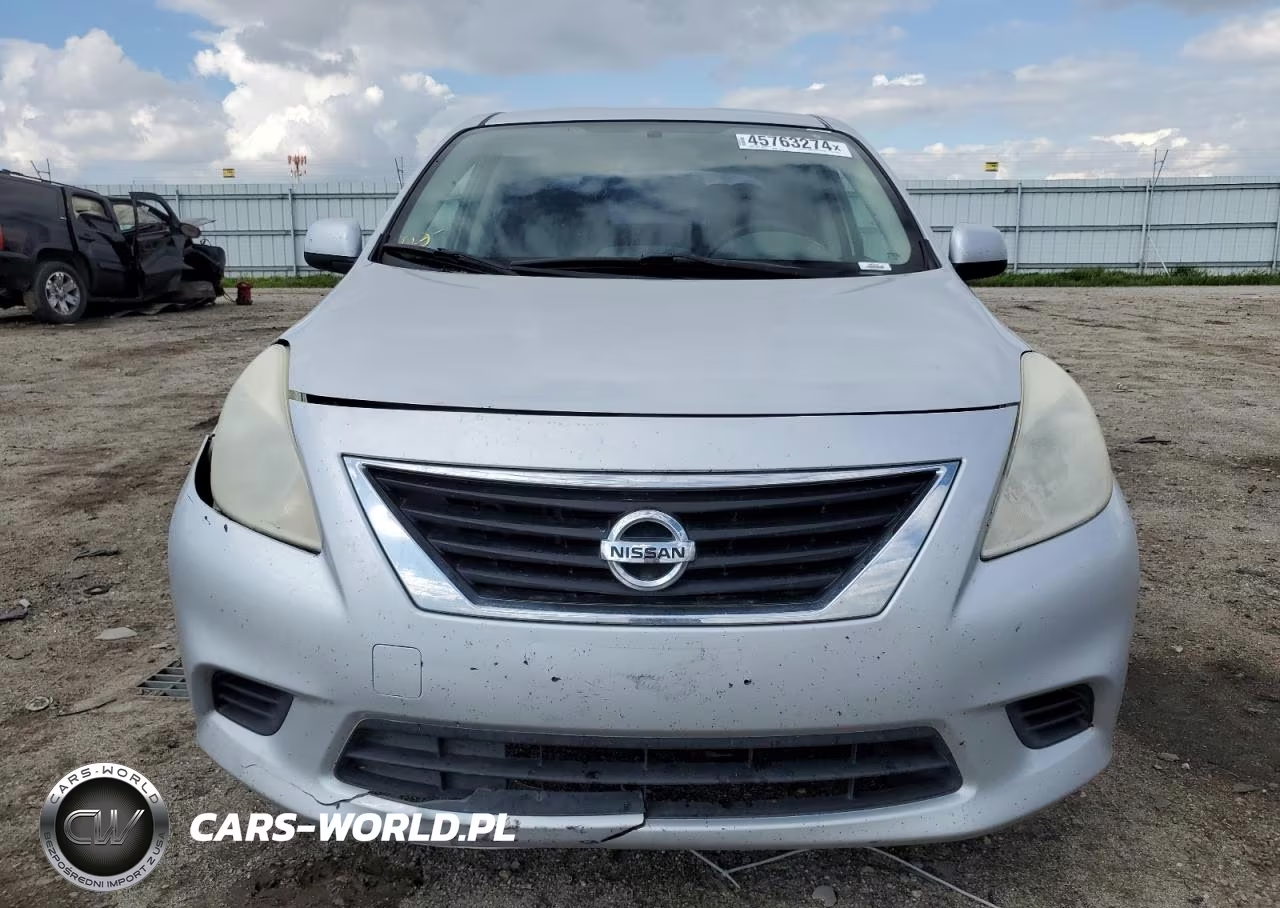 2014 Nissan Versa S VIN:3N1CN7AP7EL852779 - 5