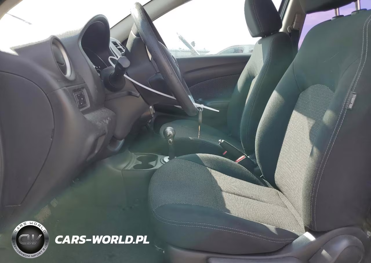 2014 Nissan Versa S VIN:3N1CN7AP7EL852779 - 7