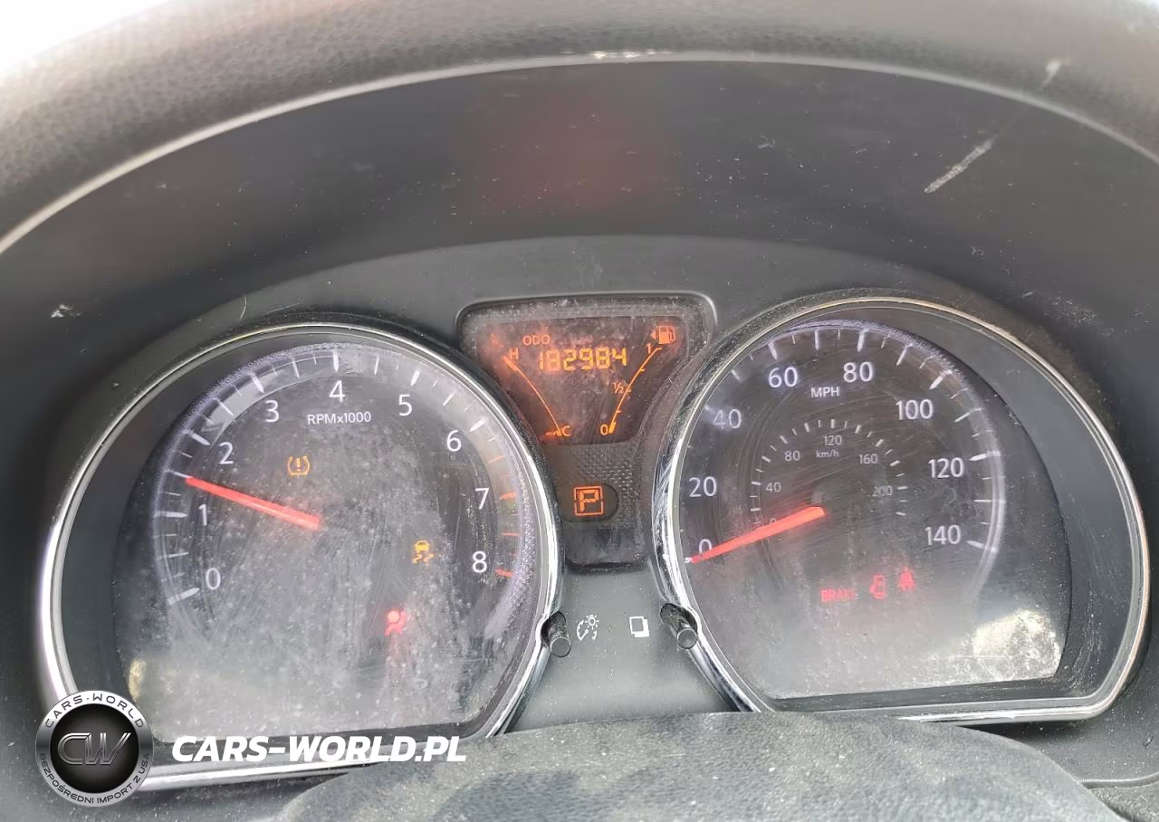 2014 Nissan Versa S VIN:3N1CN7AP7EL852779 - 9