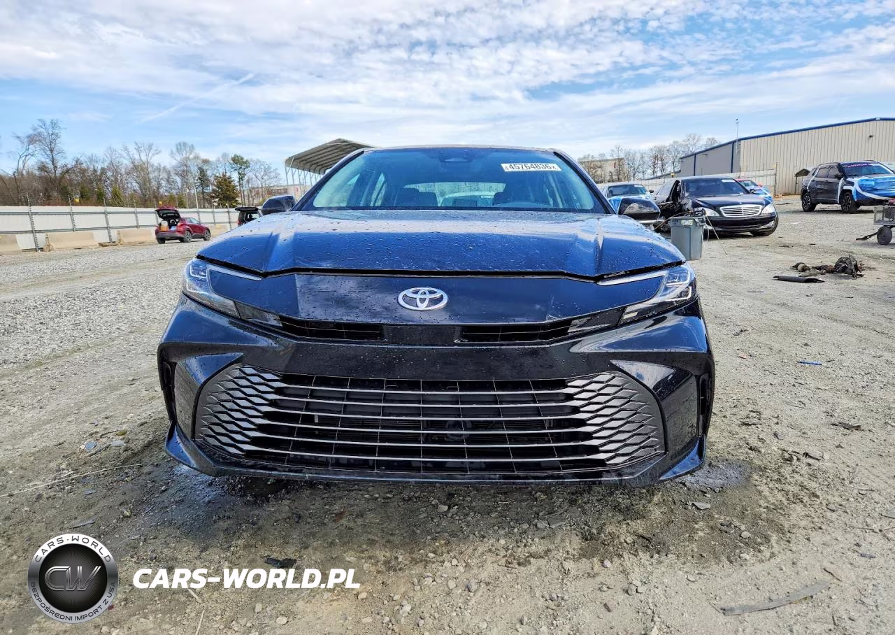 2025 Toyota Camry Xle VIN:4T1DAACK0SU557872 - 5