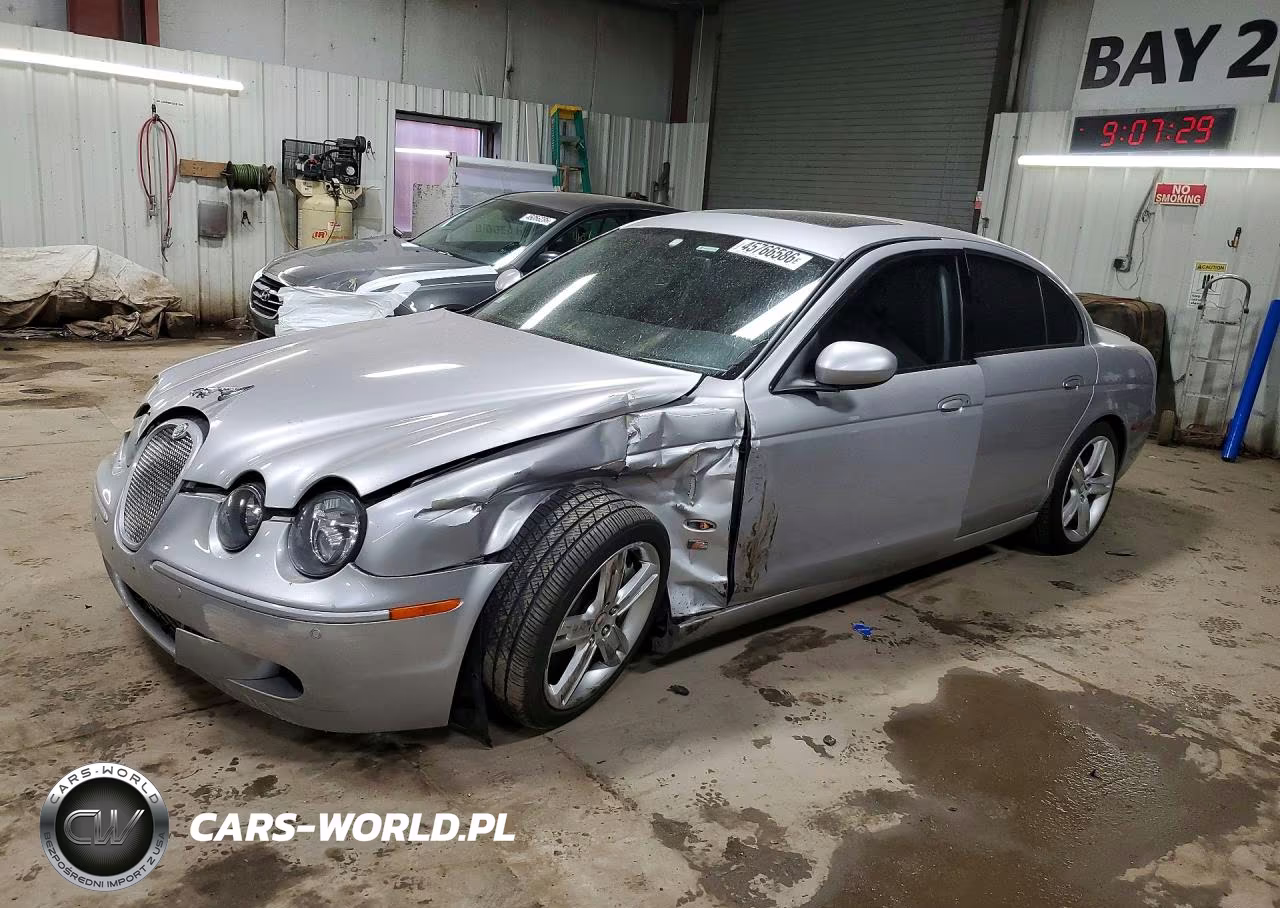2005 Jaguar S-Type R