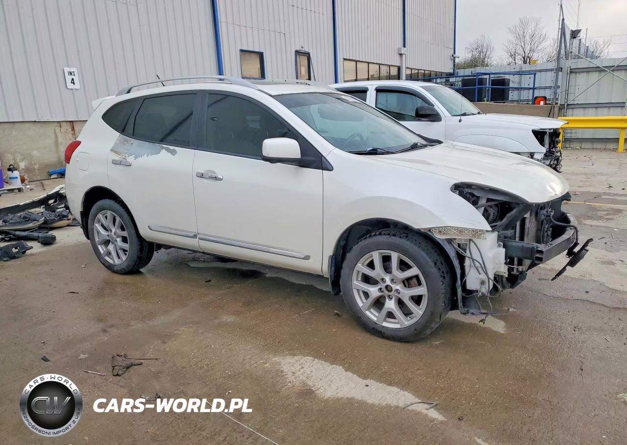 2013 Nissan Rogue VIN:JN8AS5MT4DW543231 - 4