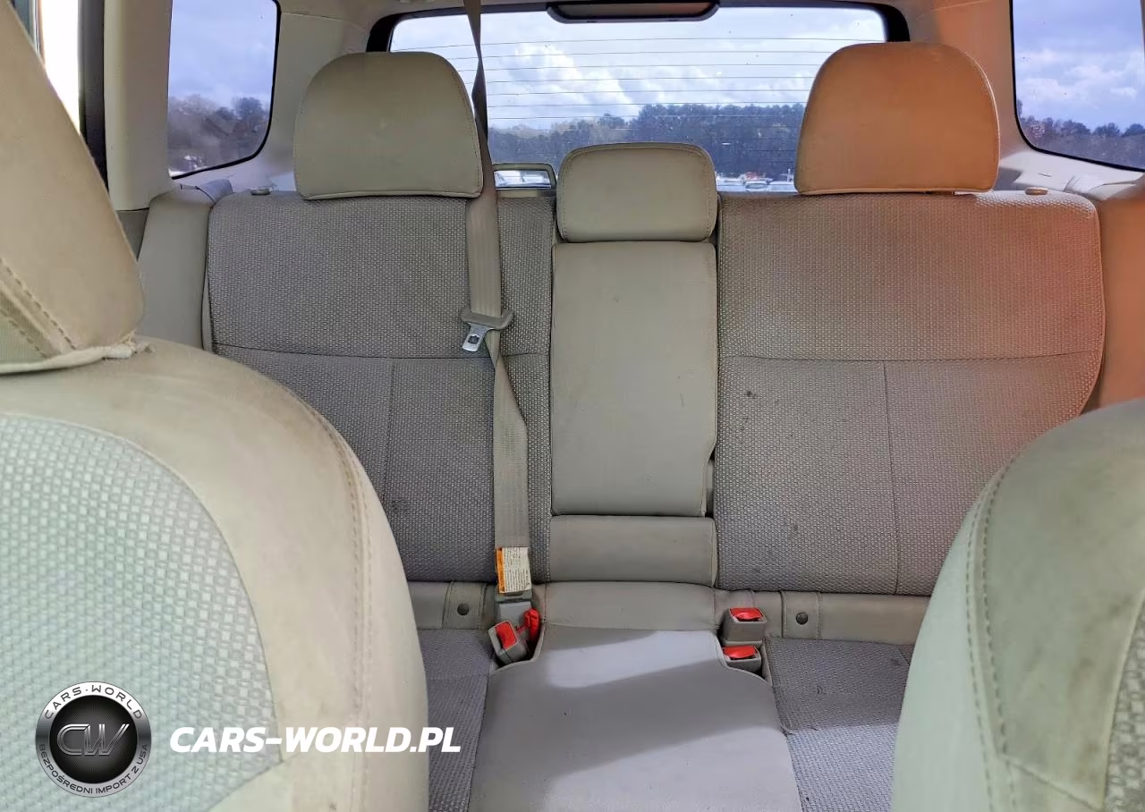 2011 Subaru Forester 2.5X VIN:JF2SHABC9BH776504 - 10