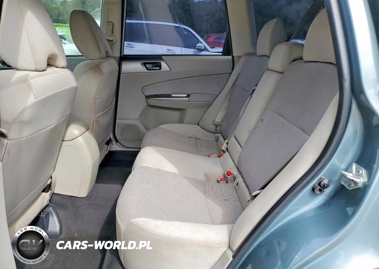 2011 Subaru Forester 2.5X VIN:JF2SHABC9BH776504 - 11