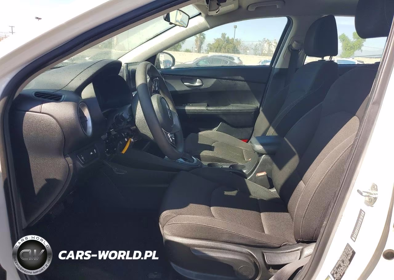 2020 Kia Forte Fe VIN:3KPF24AD2LE180848 - 7