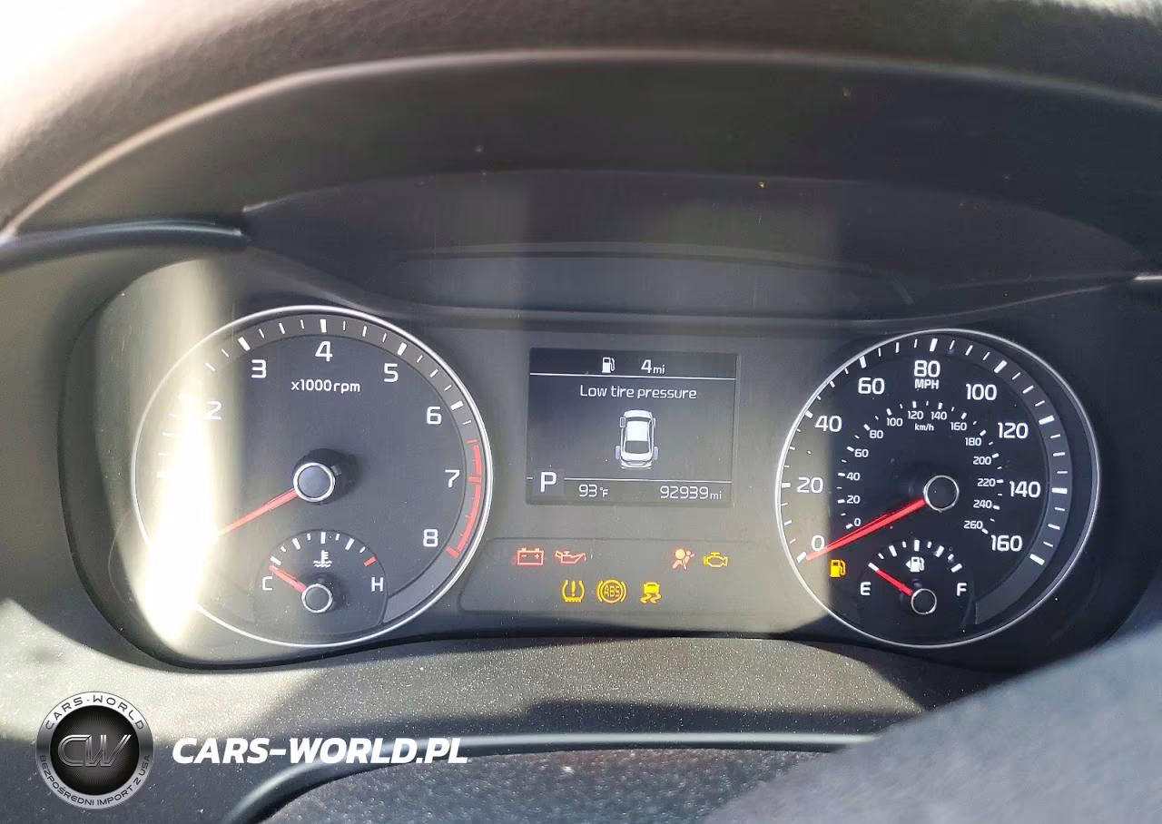 2020 Kia Forte Fe VIN:3KPF24AD2LE180848 - 9
