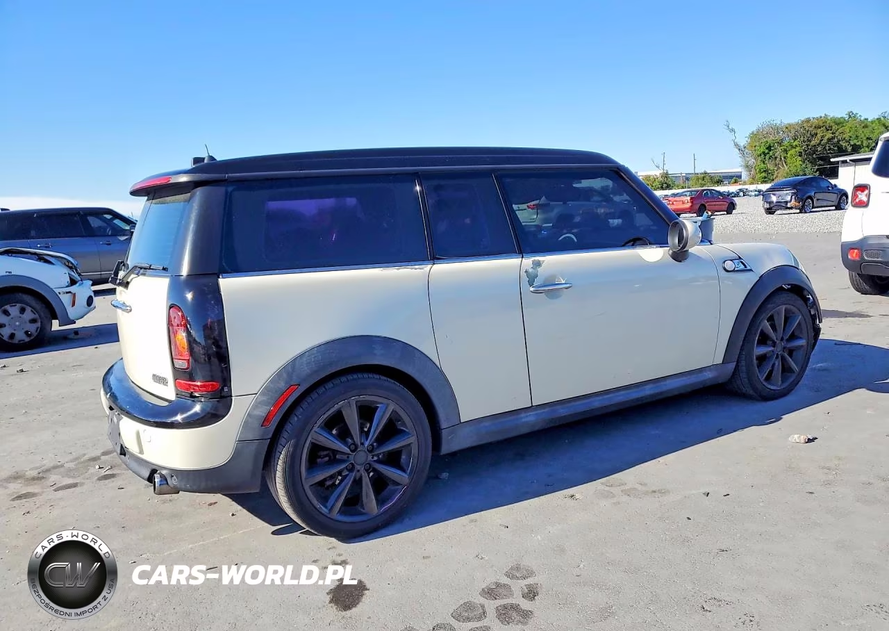 2008 Mini Cooper Clubman VIN:WMWML33578TN66794 - 3