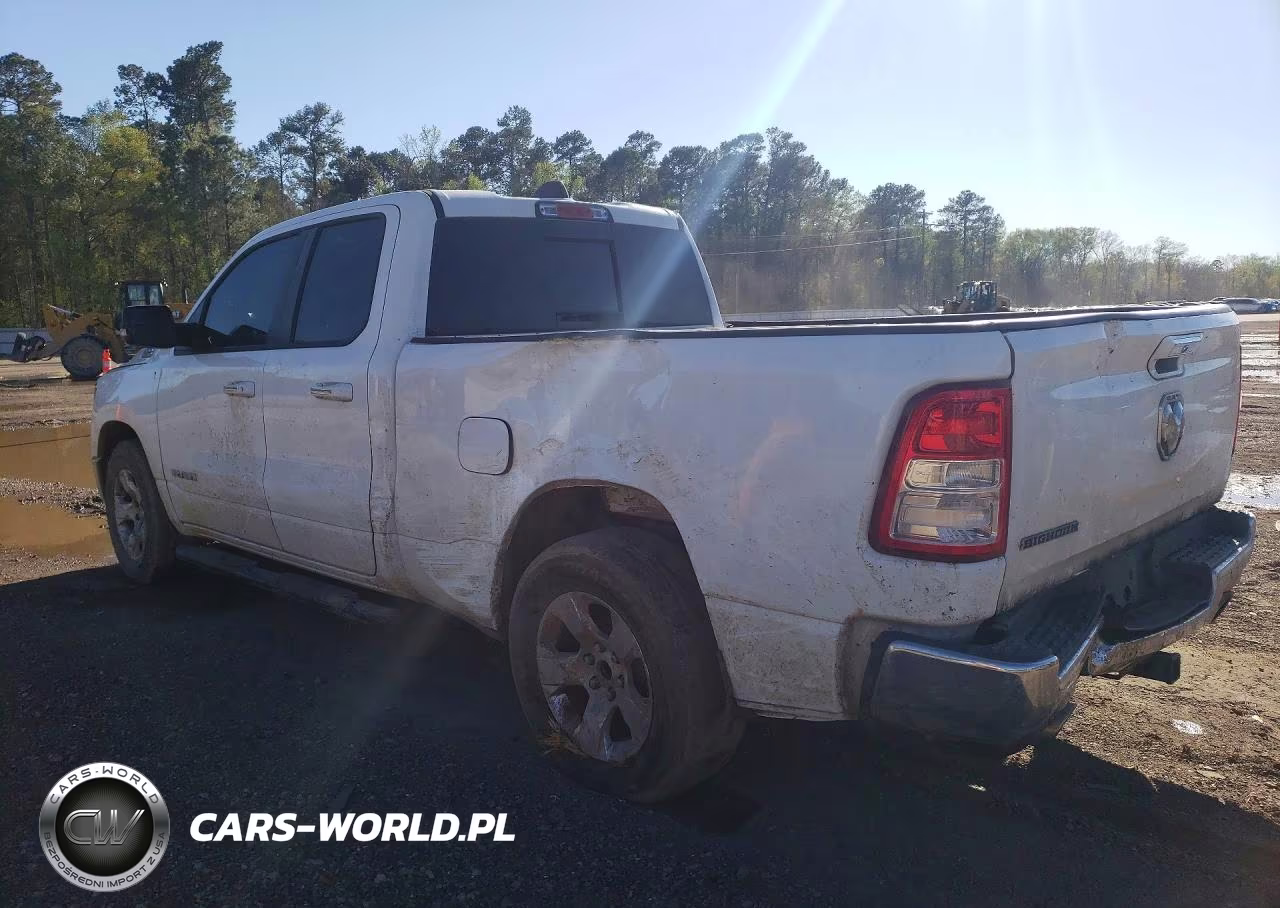 2019 Ram 1500 Big Horn VIN:1C6RREBT5KN827829 - 2