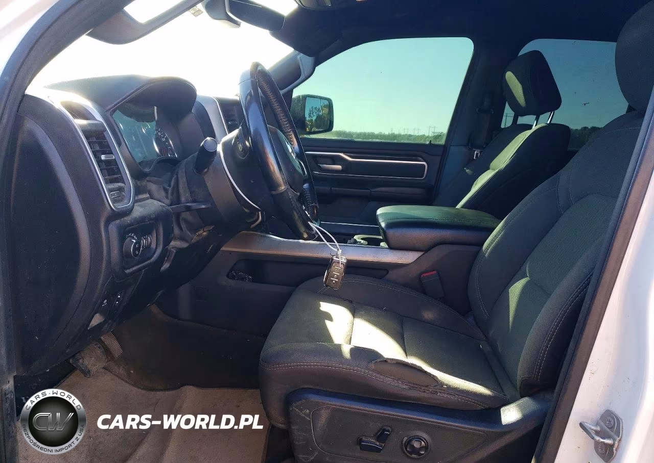 2019 Ram 1500 Big Horn VIN:1C6RREBT5KN827829 - 7