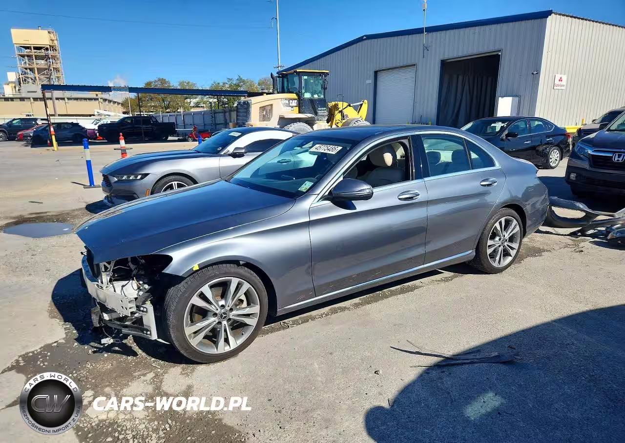 2018 Mercedes-Benz C 300