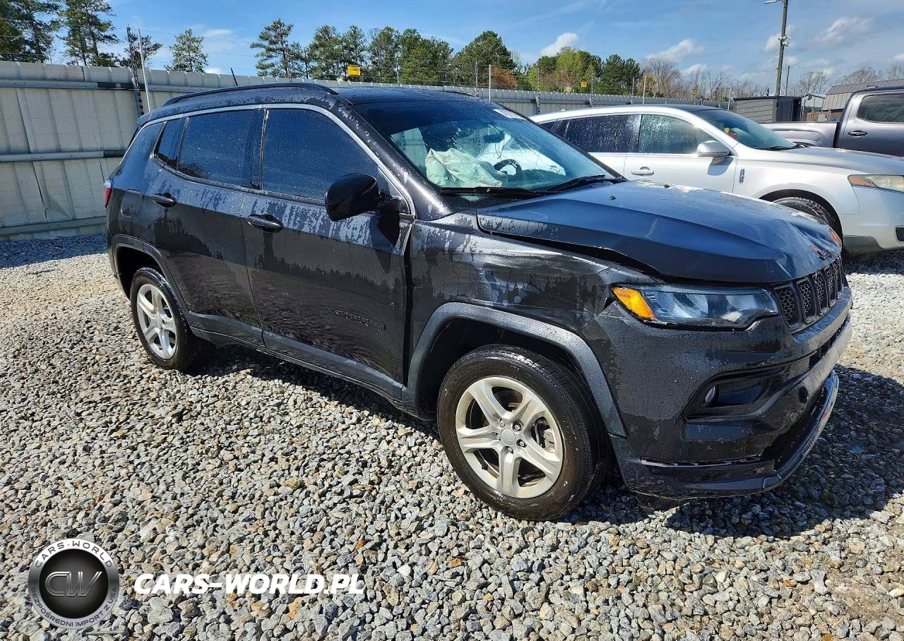 2024 Jeep Compass Latitude VIN:3C4NJDBN4RT591565 - 4