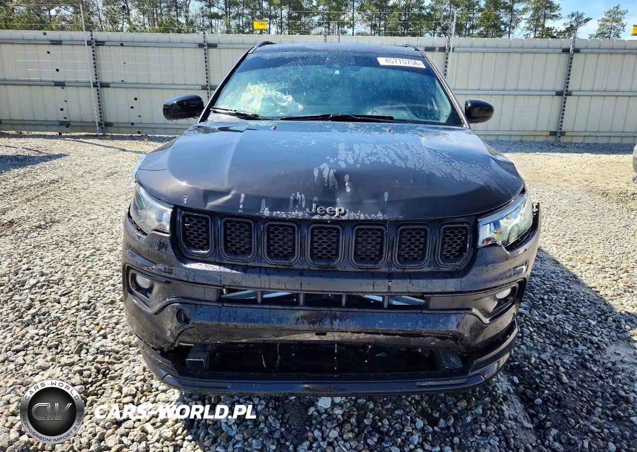 2024 Jeep Compass Latitude VIN:3C4NJDBN4RT591565 - 5