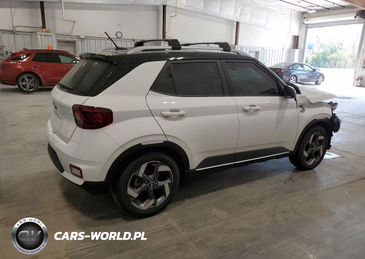 2023 Hyundai Venue Sel VIN:KMHRC8A32PU275681 - 3