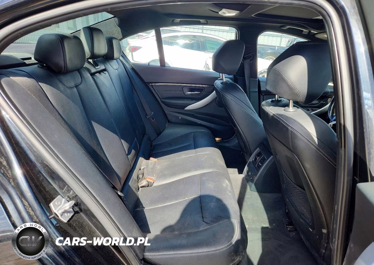 2017 BMW 330 Xi VIN:WBA8D9C39HA004956 - 10