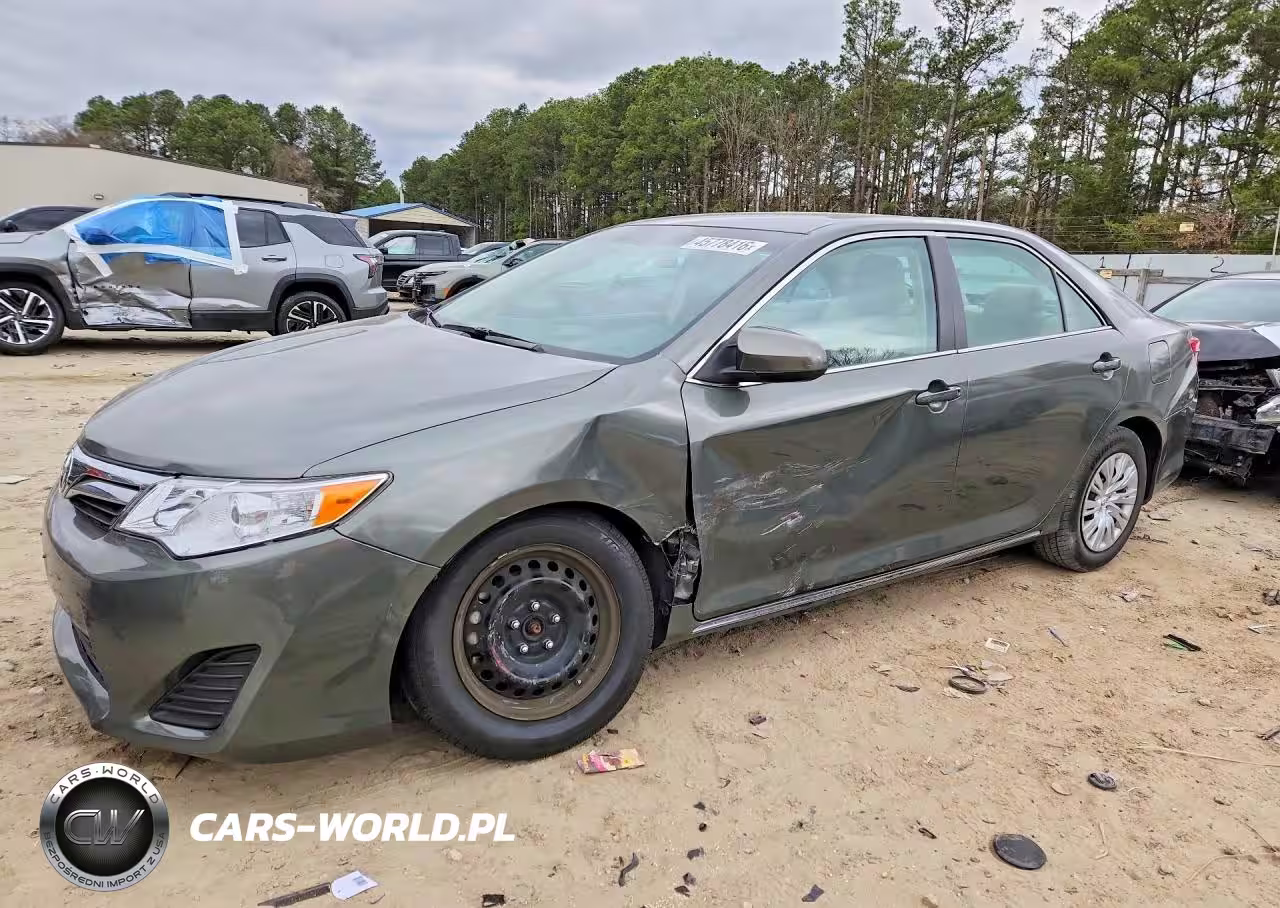 2013 Toyota Camry Le