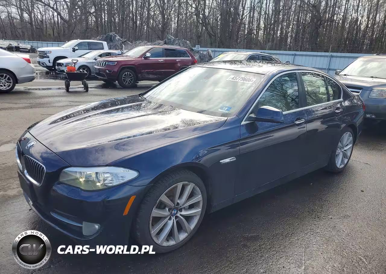 2013 BMW 5 Series