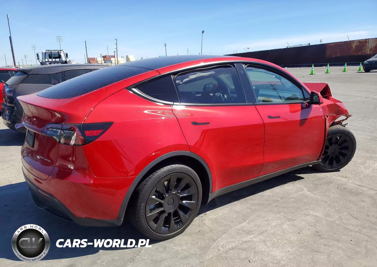 2022 Tesla Model Y VIN:7SAYGDEE7NA019602 - 3