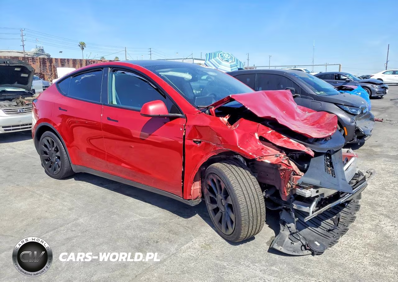 2022 Tesla Model Y VIN:7SAYGDEE7NA019602 - 4