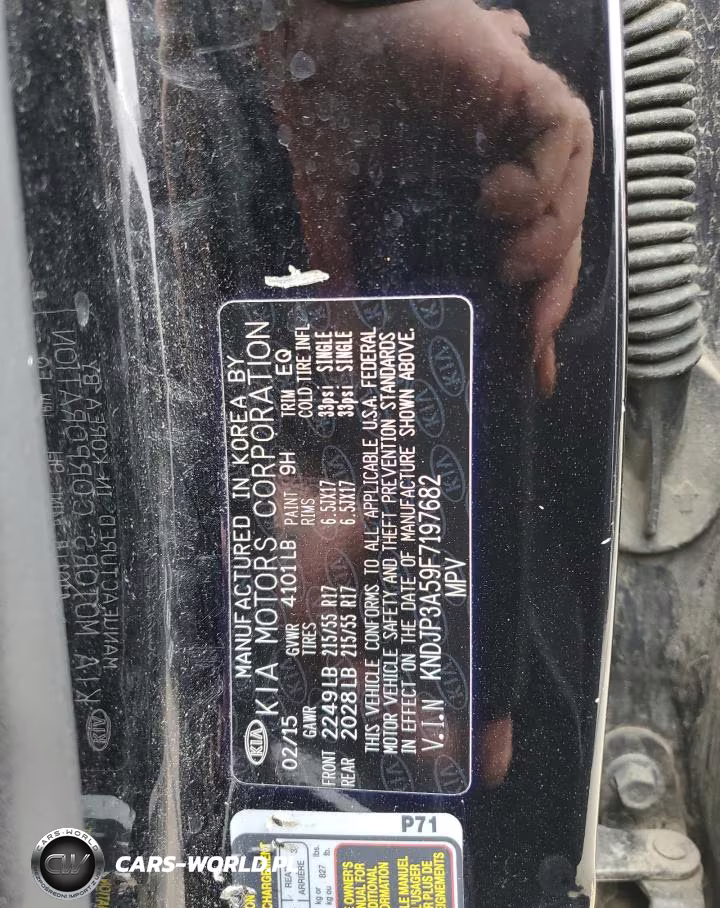 2015 Kia Soul + VIN:KNDJP3A59F7197682 - 13