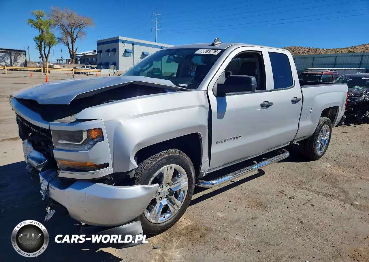 2018 Chevrolet Silverado C1500 Custom