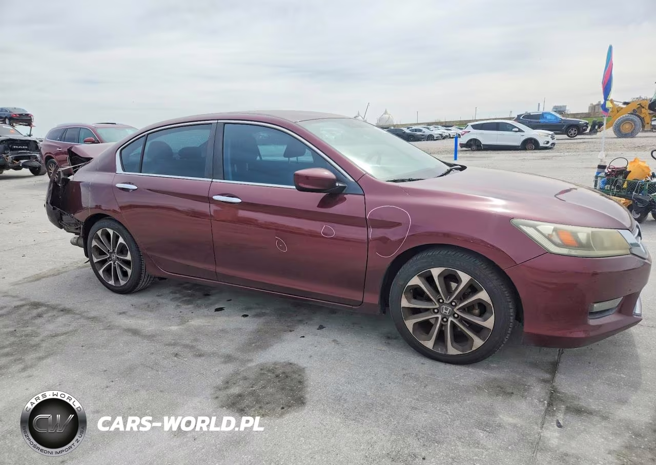 2015 Honda Accord Sport VIN:1HGCR2F56FA122576 - 4