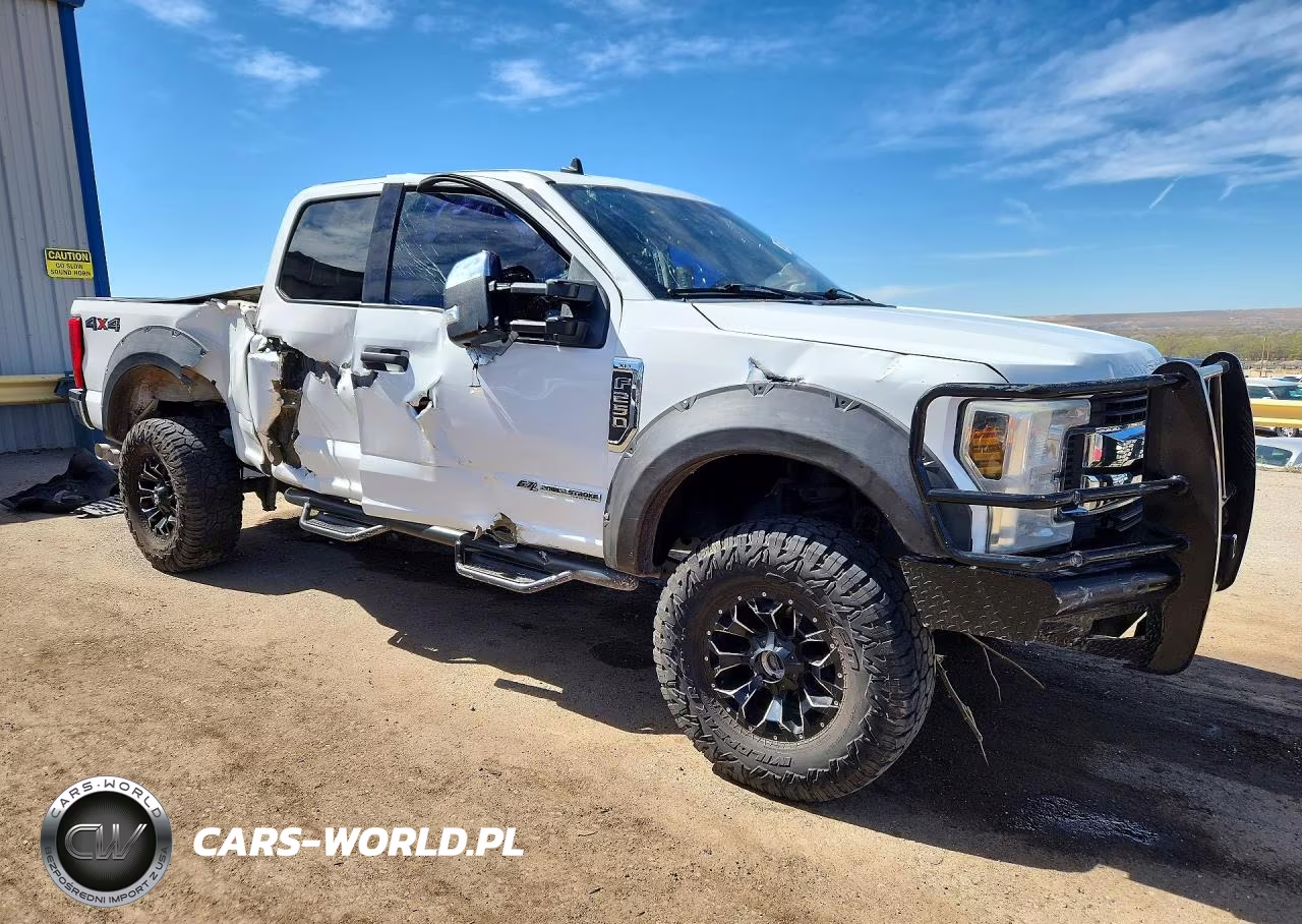 2019 Ford F250 Super Duty VIN:1FT7W2BTXKEF80055 - 4