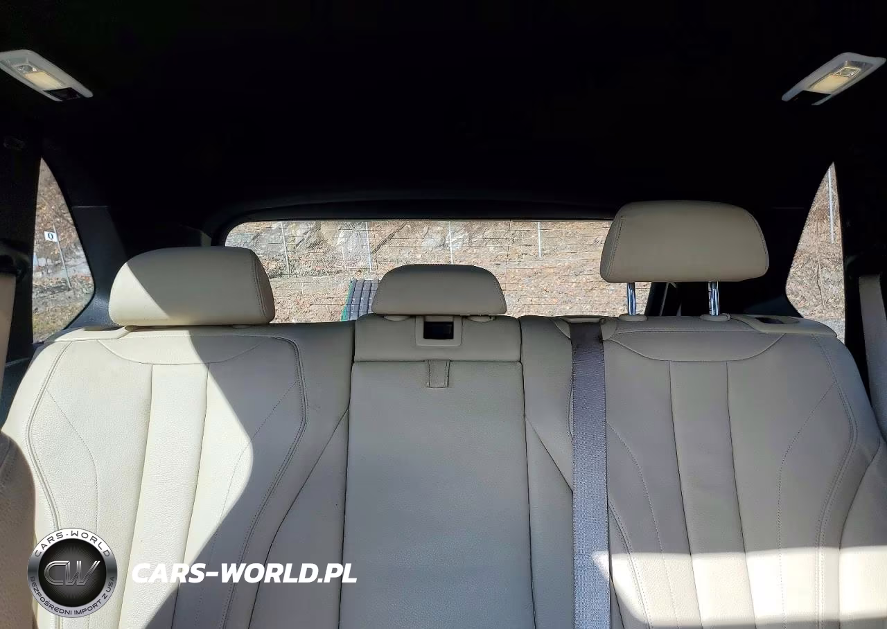 2017 BMW X5 xDrive35I VIN:5UXKR0C55H0U53286 - 10