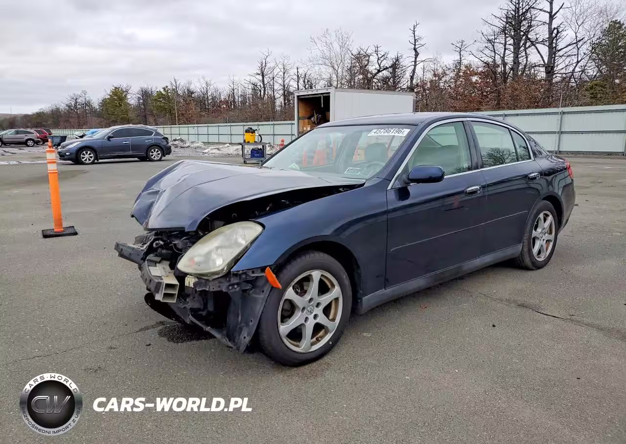 2004 Infiniti G35 Base