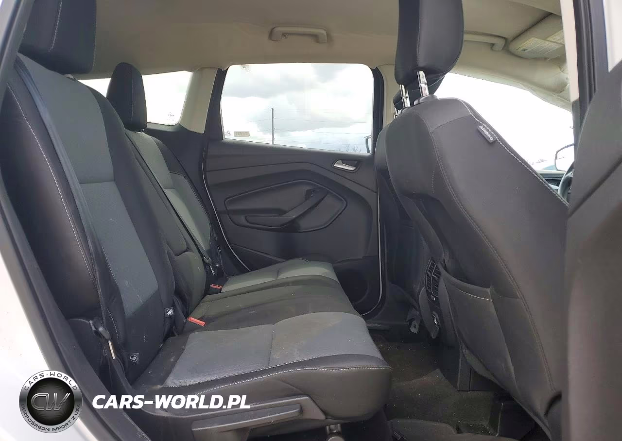 2018 Ford Escape Se VIN:1FMCU0GDXJUA08882 - 11