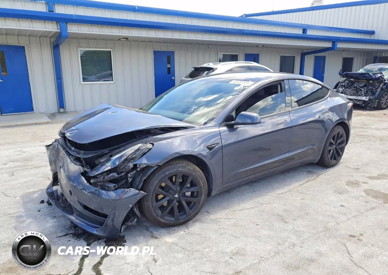 2023 Tesla Model 3