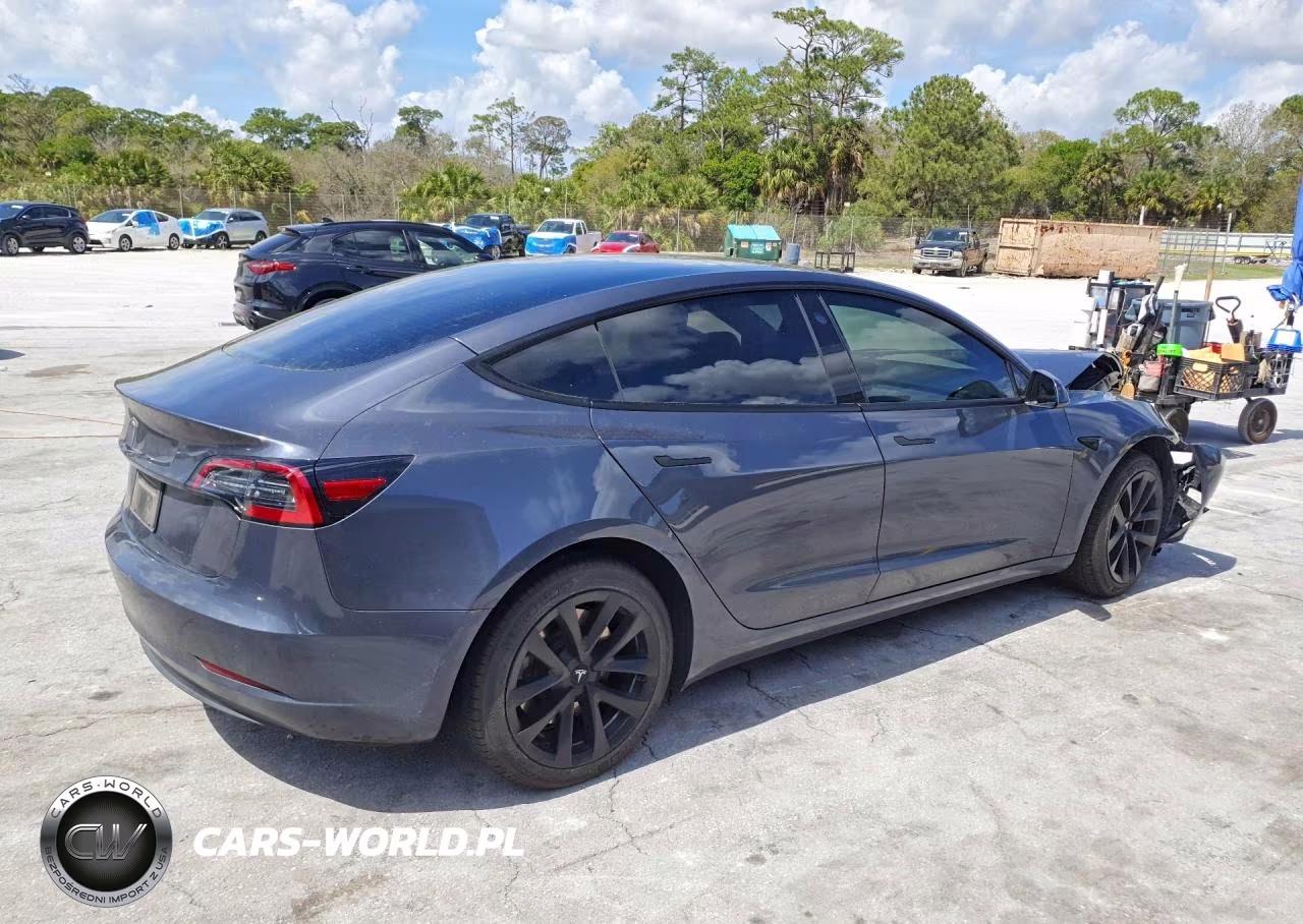 2023 Tesla Model 3 VIN:5YJ3E1EA6PF546108 - 3