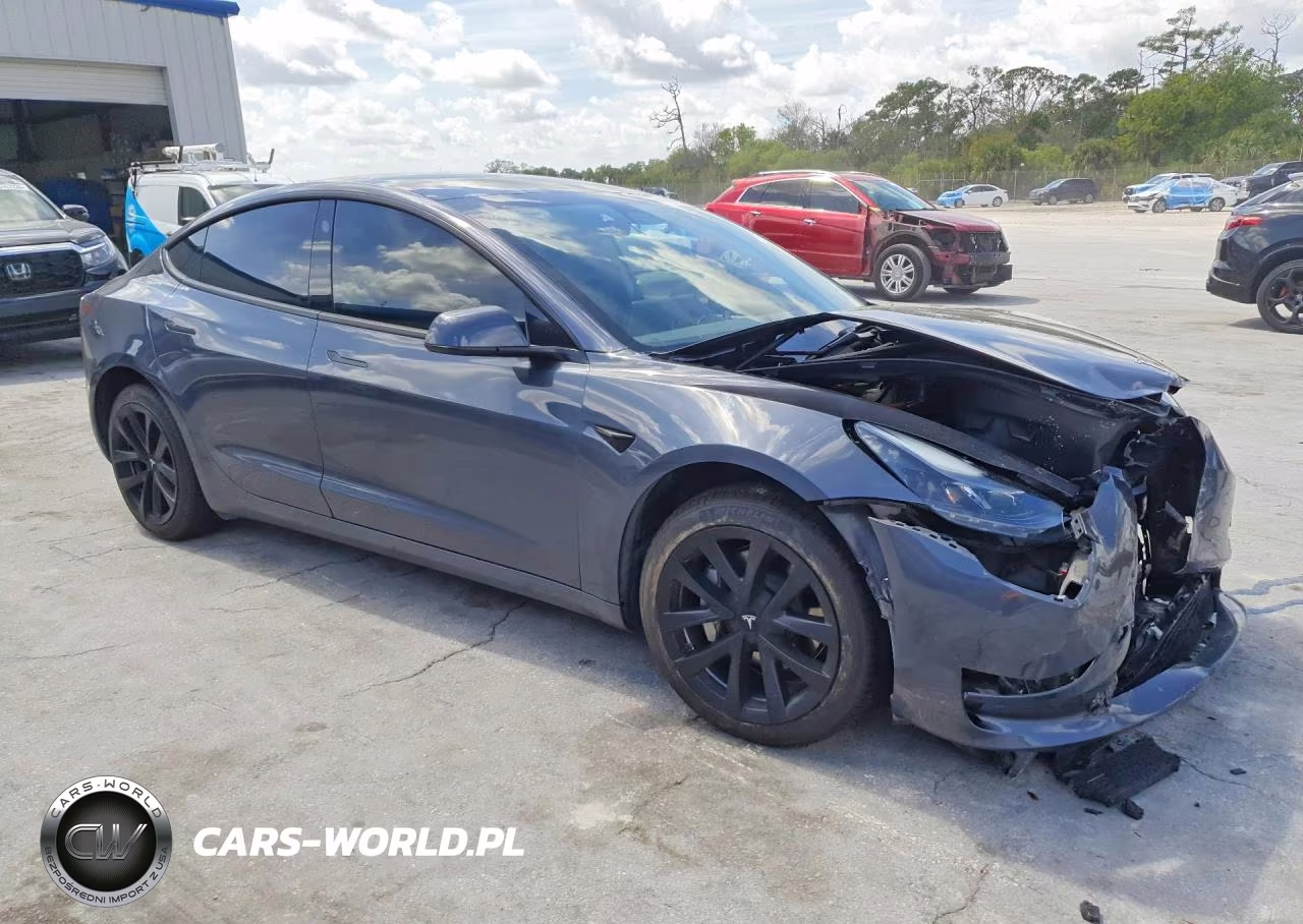 2023 Tesla Model 3 VIN:5YJ3E1EA6PF546108 - 4