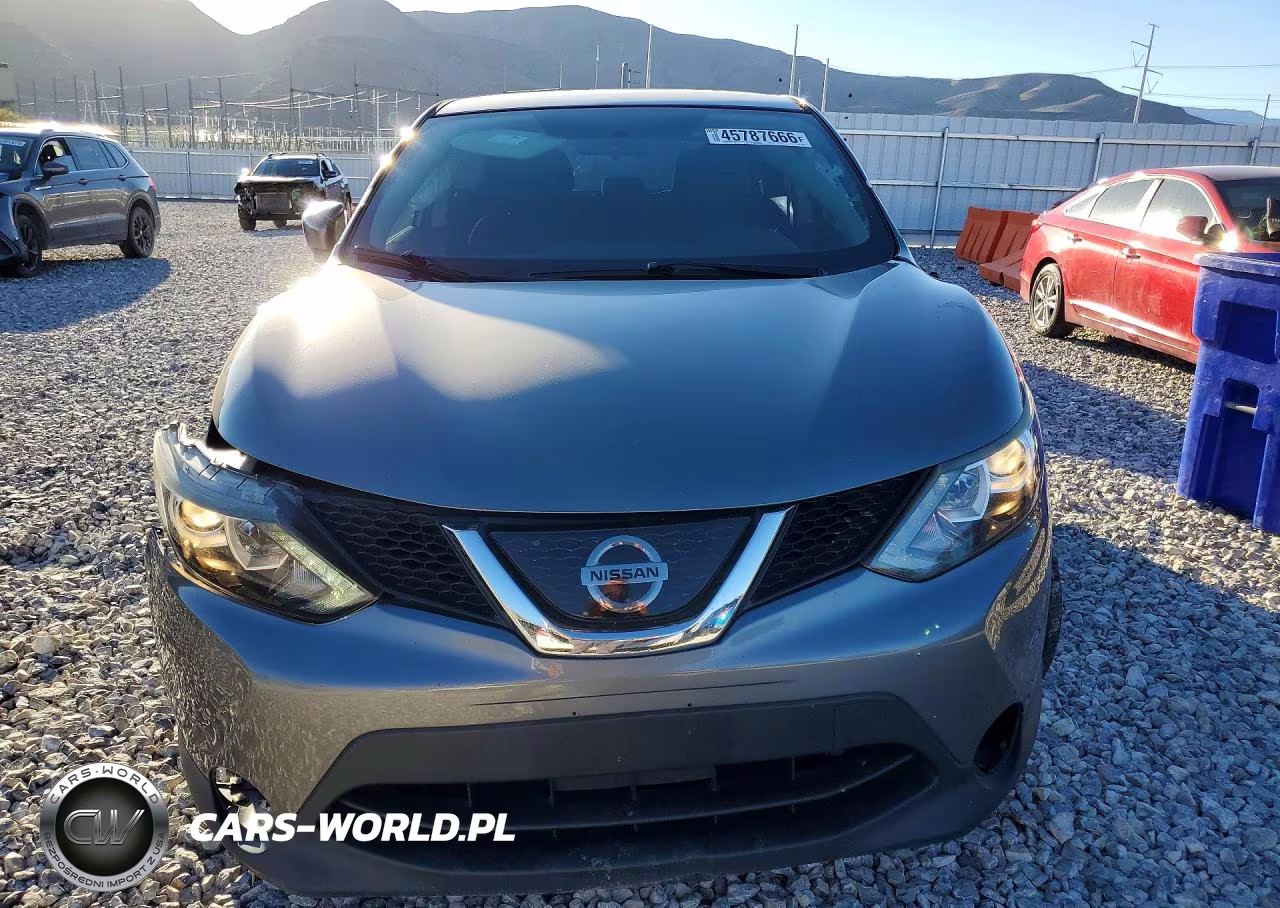 2019 Nissan Rogue Sport S VIN:JN1BJ1CPXKW523226 - 5