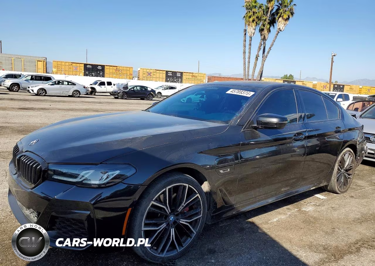 2023 BMW 530E