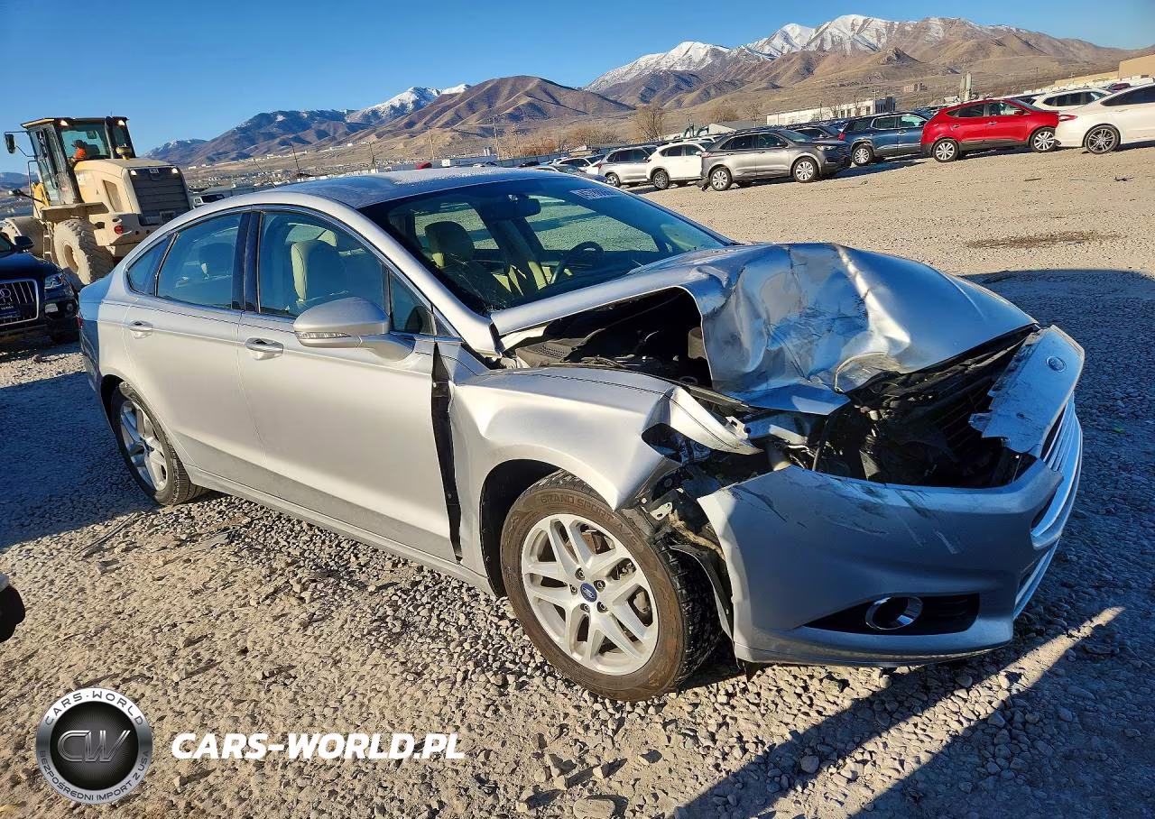 2014 Ford Fusion Se VIN:1FA6P0HD1E5376347 - 4