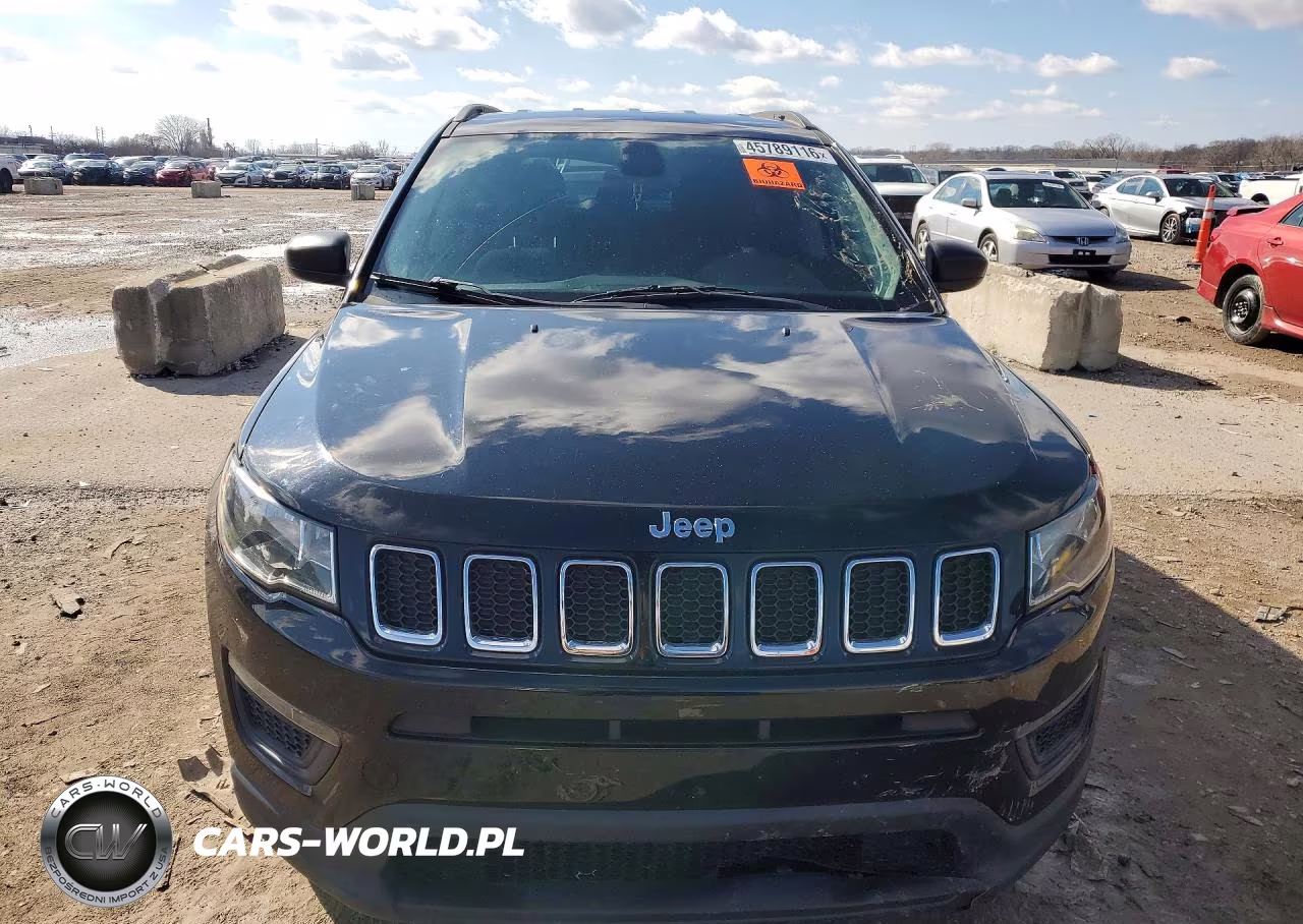 2018 Jeep Compass Sport VIN:3C4NJDAB1JT261670 - 5