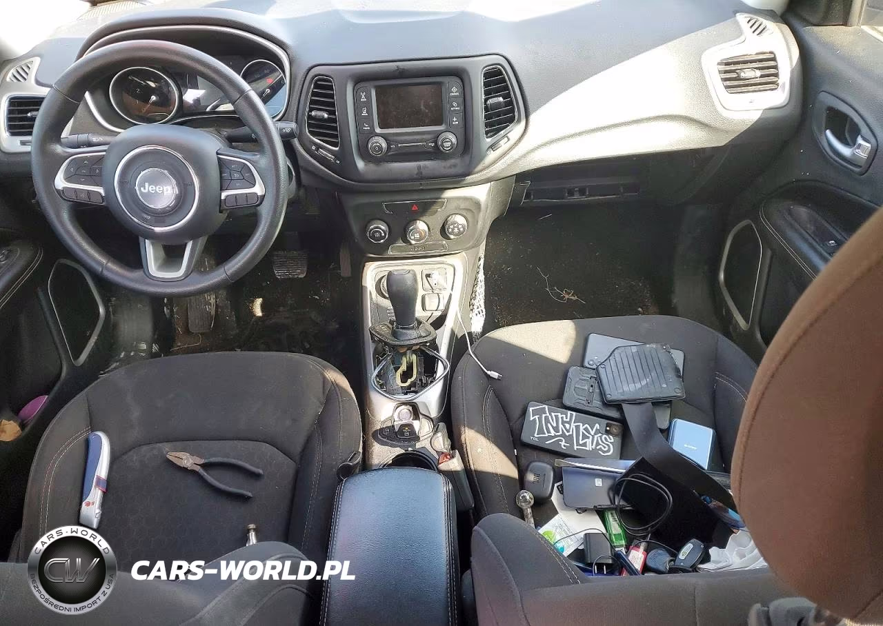 2018 Jeep Compass Sport VIN:3C4NJDAB1JT261670 - 8