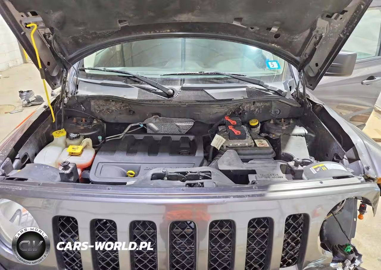 2016 Jeep Patriot Sport VIN:1C4NJRBB6GD552174 - 12
