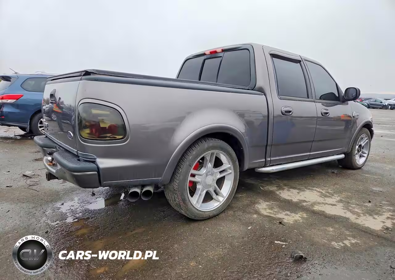 2002 Ford F150 Supercrew Harley Davidson VIN:1FTRW07372KD06416 - 3