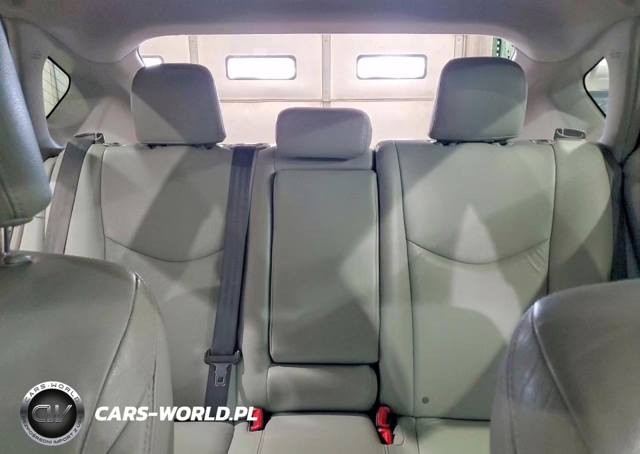 2013 Toyota Prius Two VIN:JTDKN3DU9D1636862 - 10