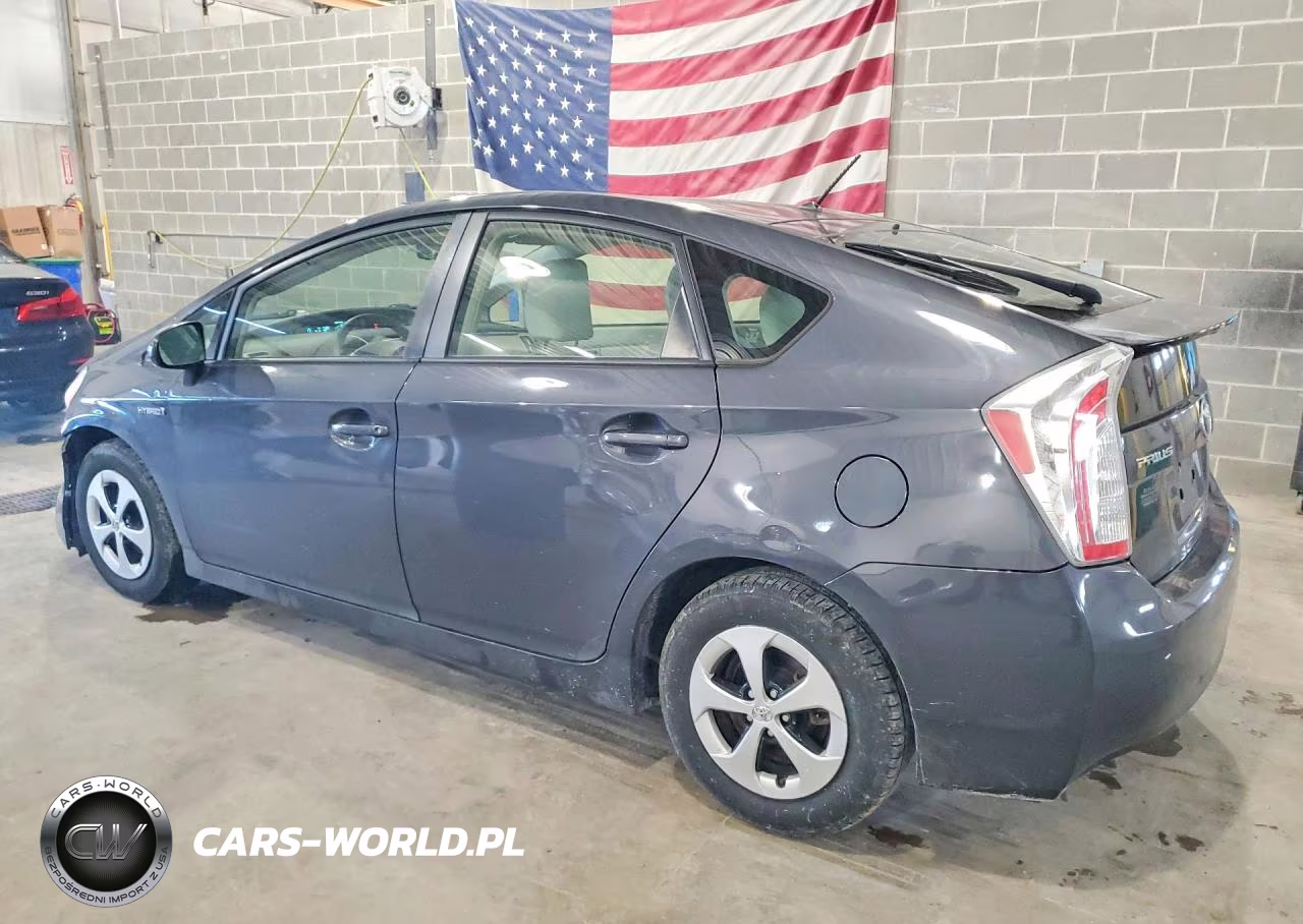 2013 Toyota Prius Two VIN:JTDKN3DU9D1636862 - 2