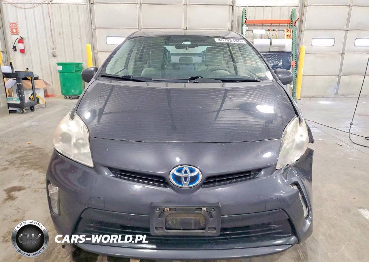 2013 Toyota Prius Two VIN:JTDKN3DU9D1636862 - 5