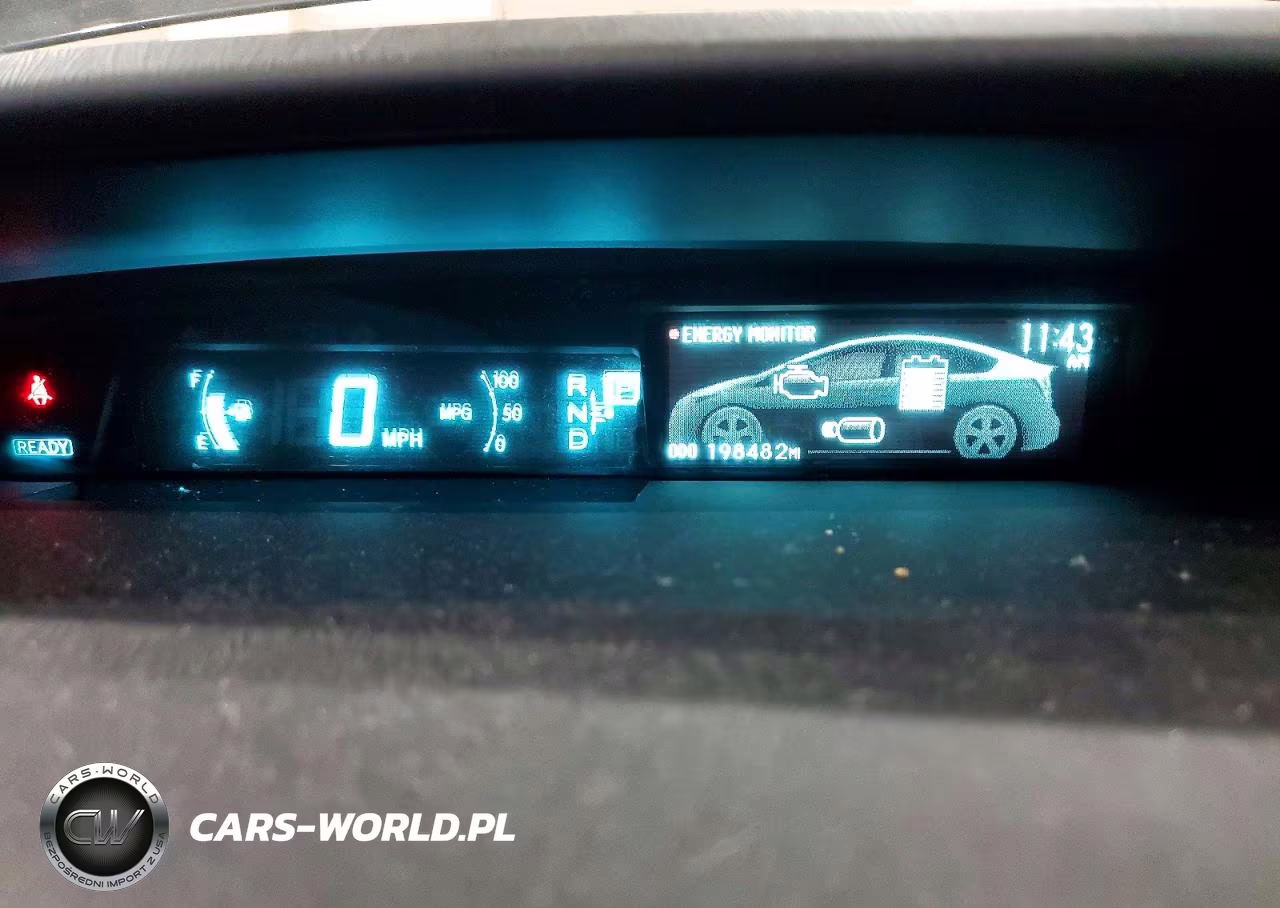 2013 Toyota Prius Two VIN:JTDKN3DU9D1636862 - 9