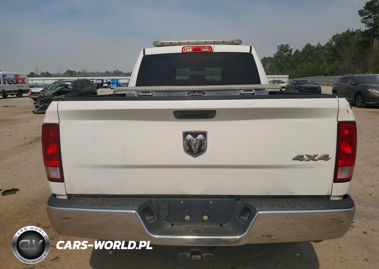 2019 Ram Trucks 1500 Classic Tradesman VIN:1C6RR7FG3KS544470 - 6