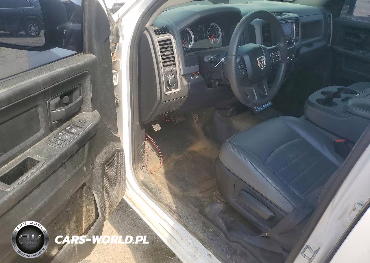 2019 Ram Trucks 1500 Classic Tradesman VIN:1C6RR7FG3KS544470 - 8