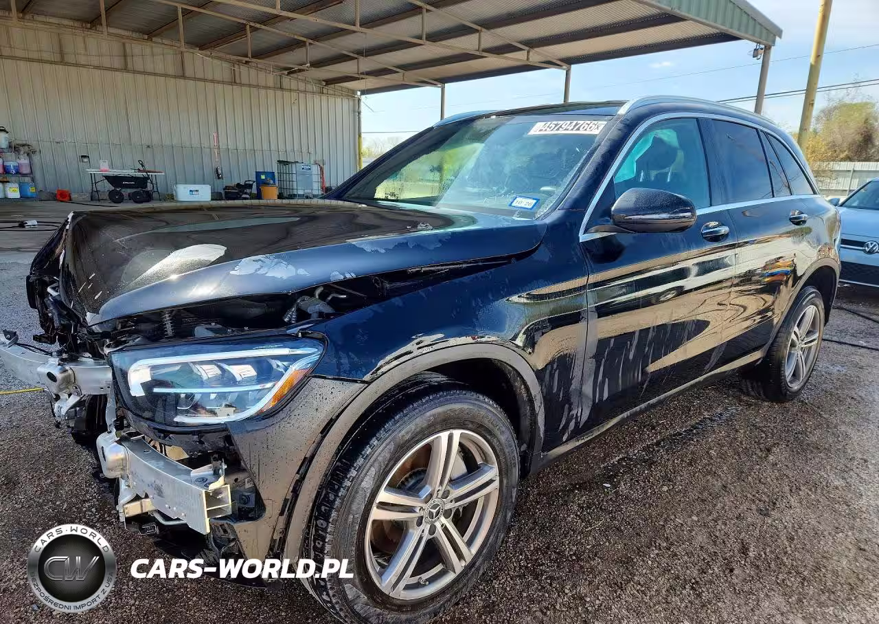 2021 Mercedes-Benz Glc 300