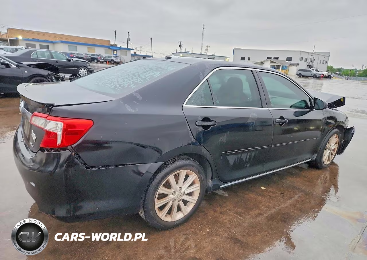 2014 Toyota Camry Xle V6 VIN:4T1BK1FK8EU552004 - 3